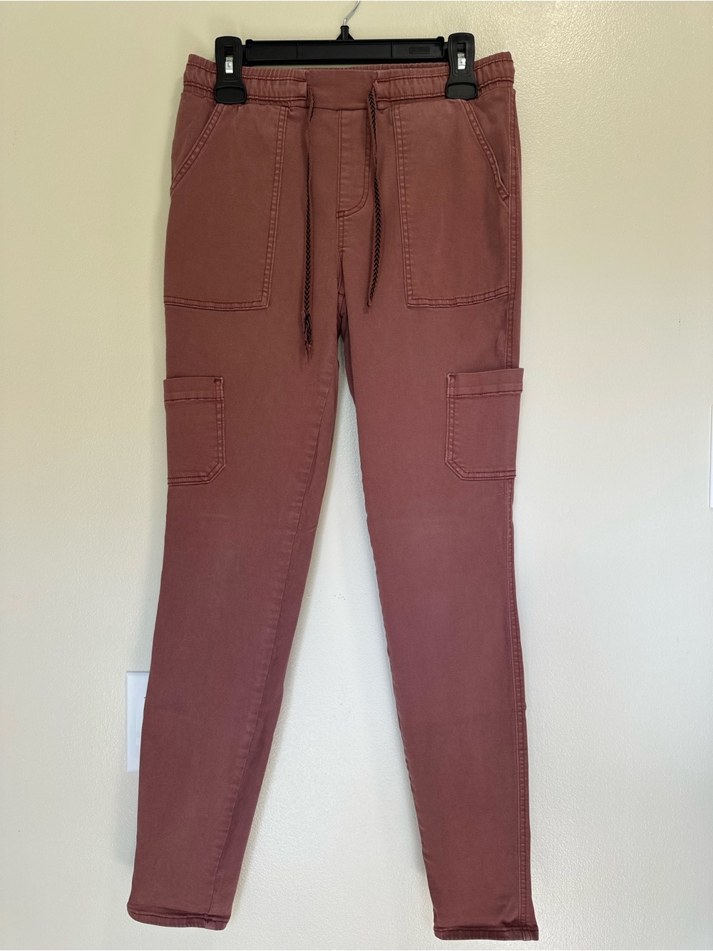 Maurices Women’s Rust/Rose Color Straight Leg Cargo Pants